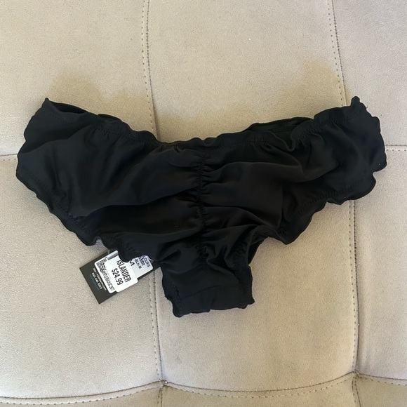 NWT H2OH! COLOURS Roma Ruffle Bikini Bottom With Scrunchy Butt Detail - Picture 7 of 8